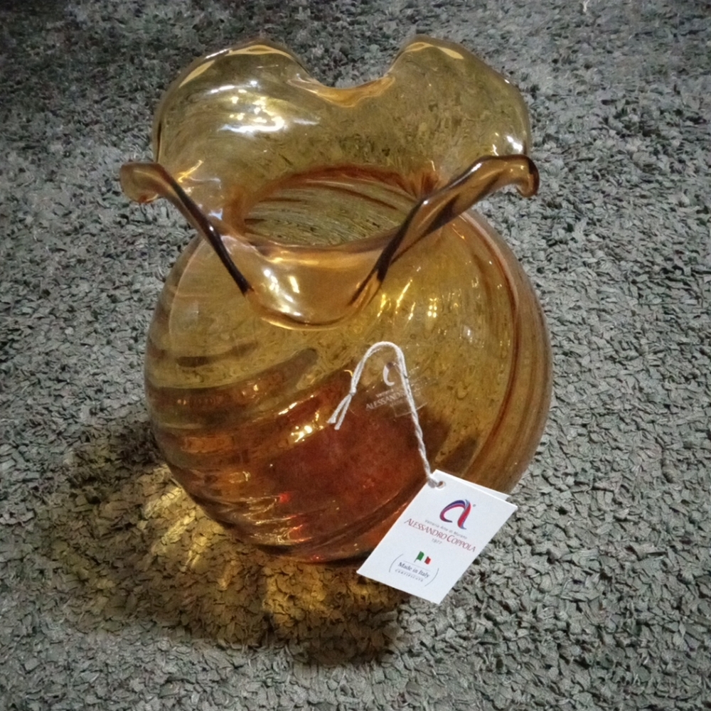 STUNNING NWT Alessandro Coppola Murano Italy 12" Deep Amber Optic Swirl Vase.